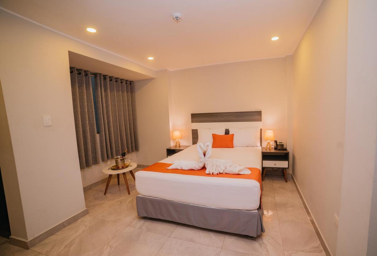 Palm Hotel Tarapoto Exterior photo